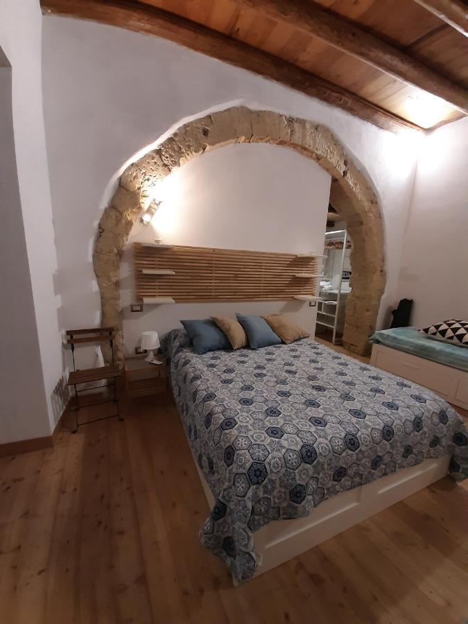 カリアリResidenze San Domenicoアパートメント エクステリア 写真