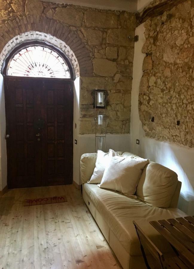 カリアリResidenze San Domenicoアパートメント エクステリア 写真